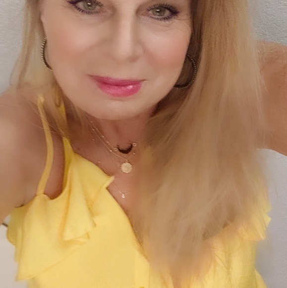 Meet your Posher, Michelle - Picture 12 of 12